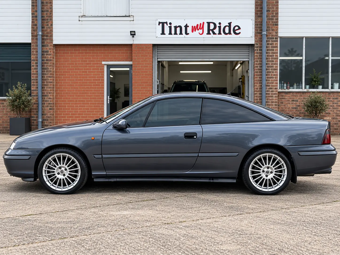 Saloons tinting example by Tint My Ride