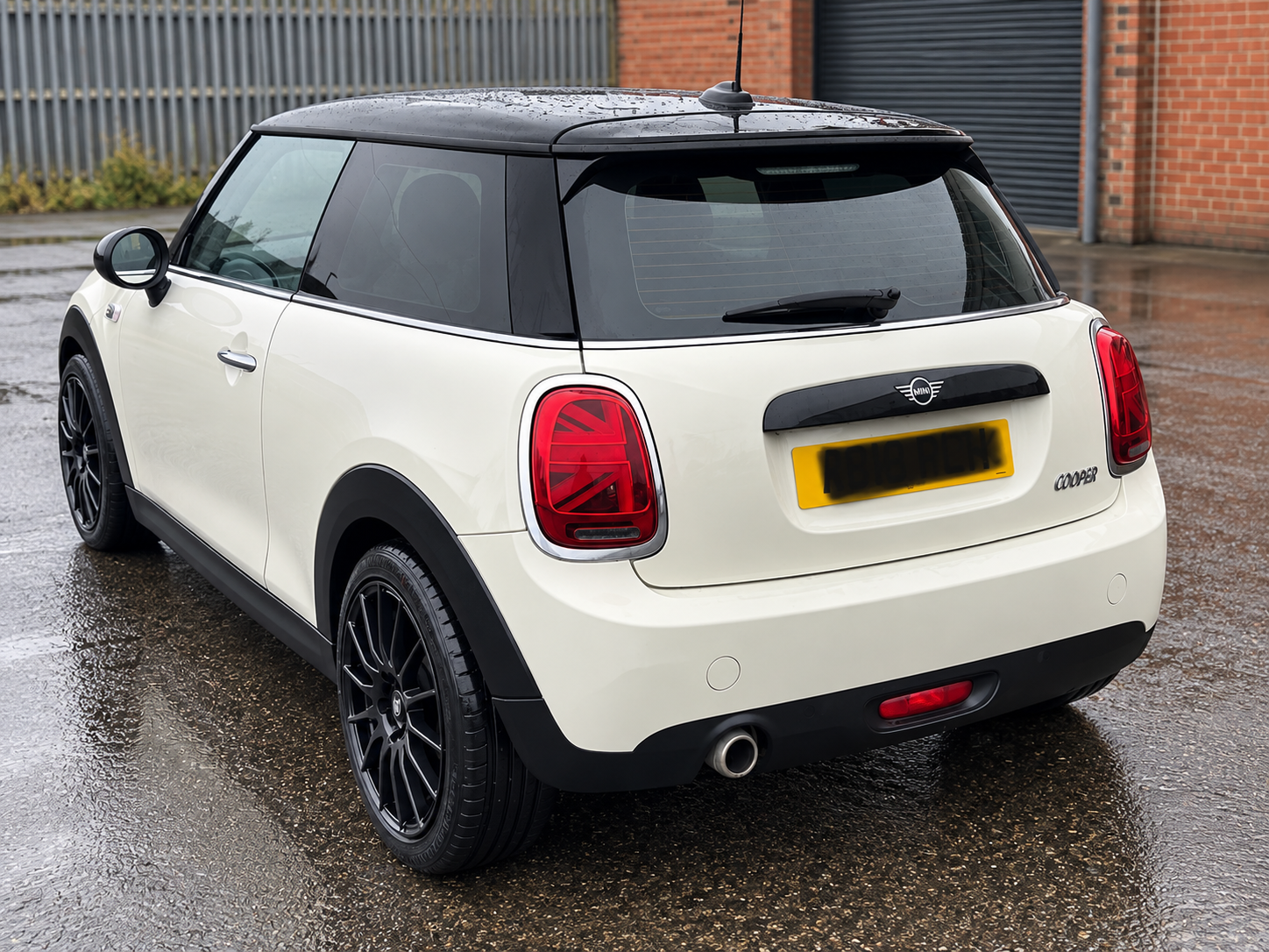 White Mini with dark rear window tint
